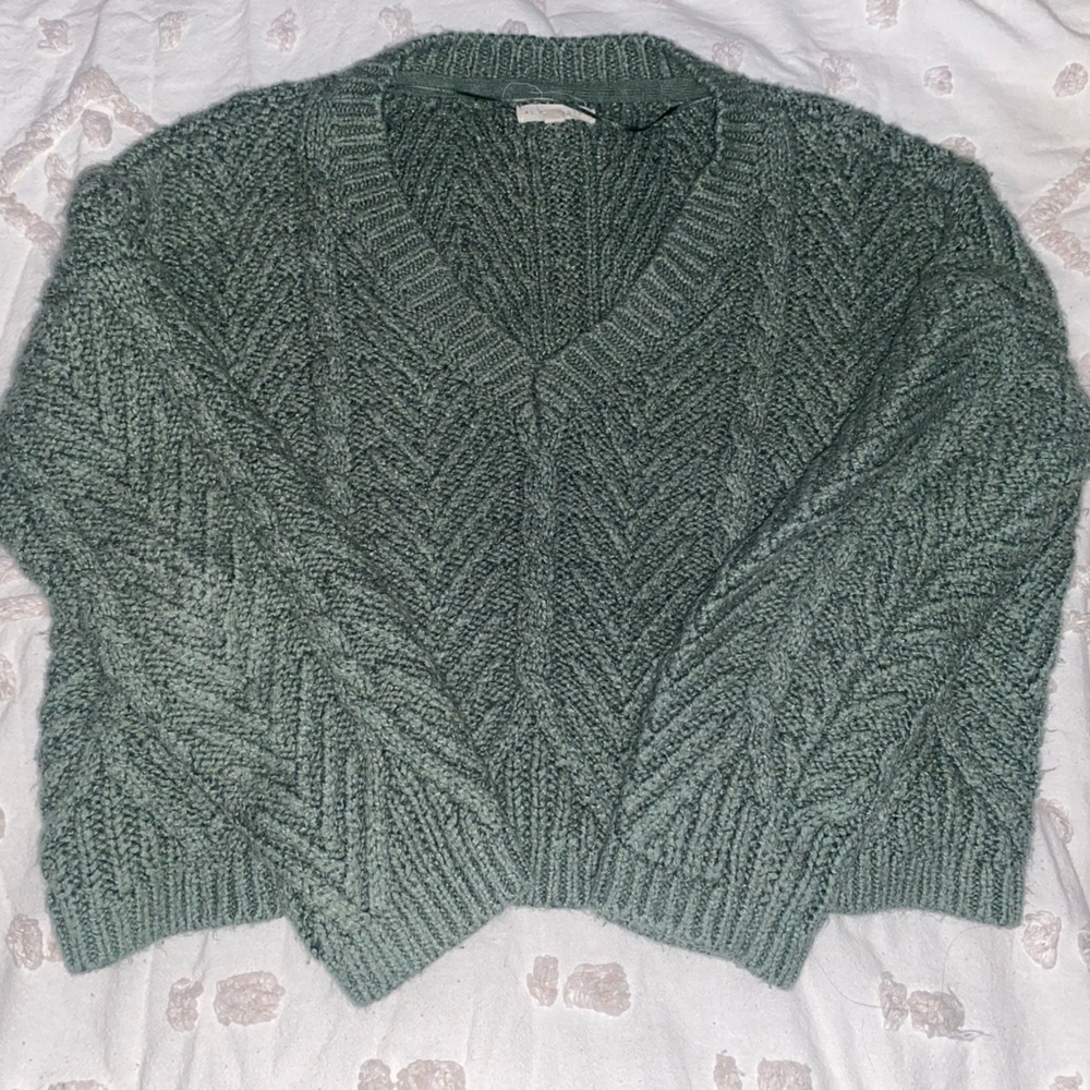 Pacsun long sleeve v-neck sweater